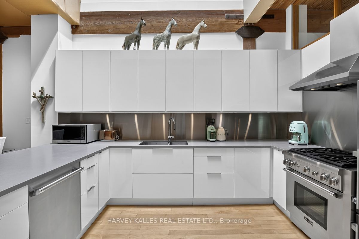 7-200 Clinton Street, Toronto, ON, M6G 2Y5 - 10