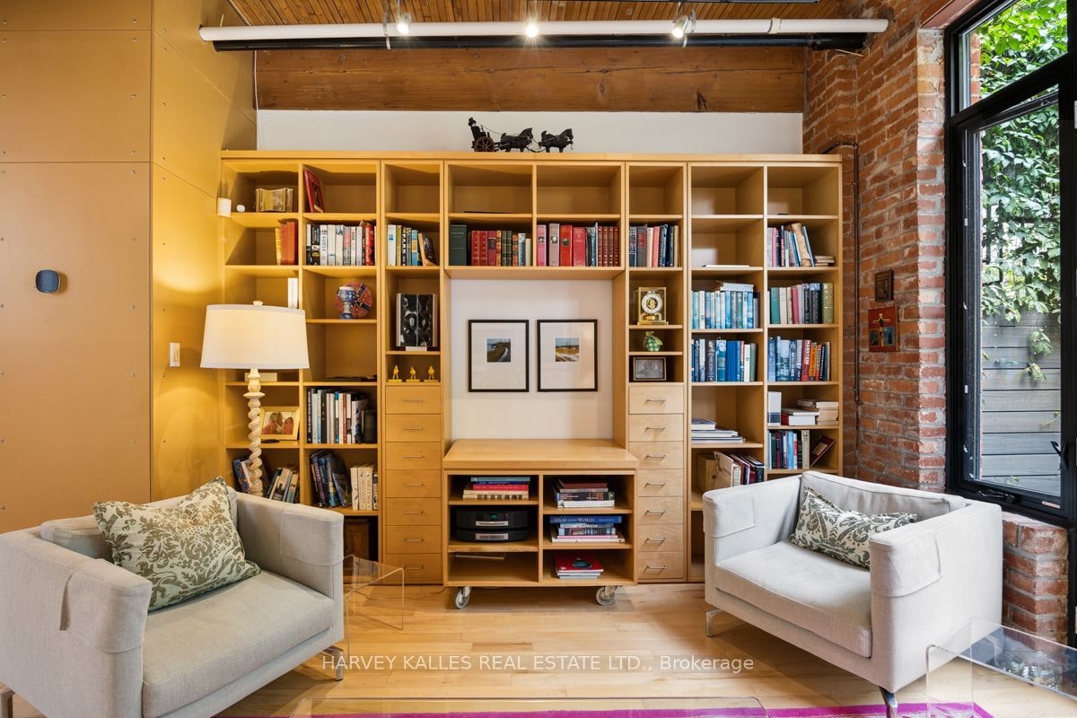 7-200 Clinton Street, Toronto, ON, M6G 2Y5 - 17