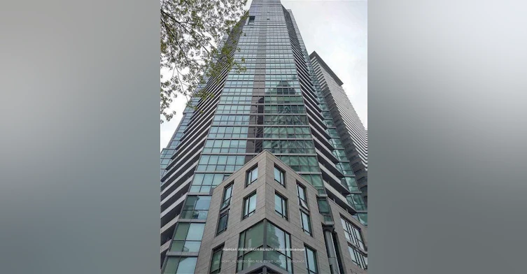 1908-45 Charles Street E, Toronto, ON, M4Y 0B8