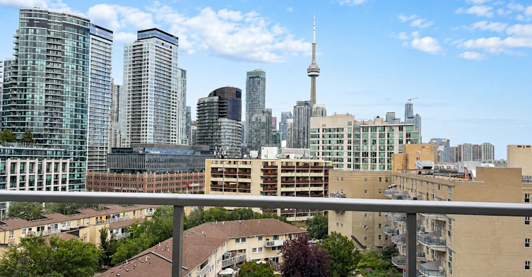 905-90 Stadium Road, Toronto, ON, M5V 3W5