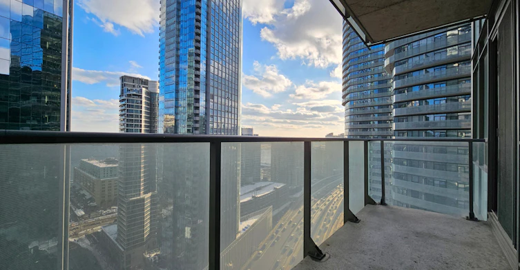2410-55 Bremner Boulevard, Toronto, ON, M5J 0A6 - 13