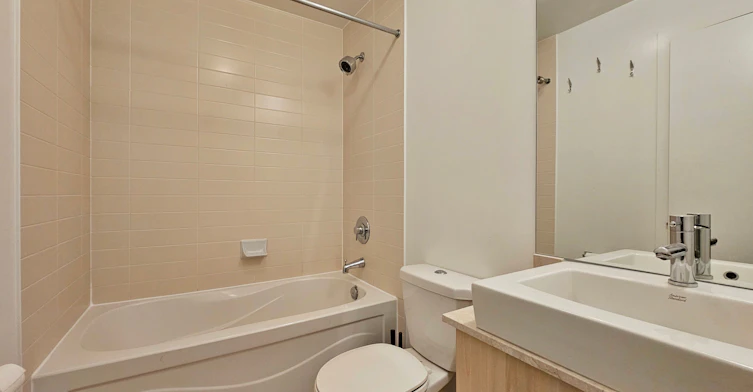 2410-55 Bremner Boulevard, Toronto, ON, M5J 0A6 - 12