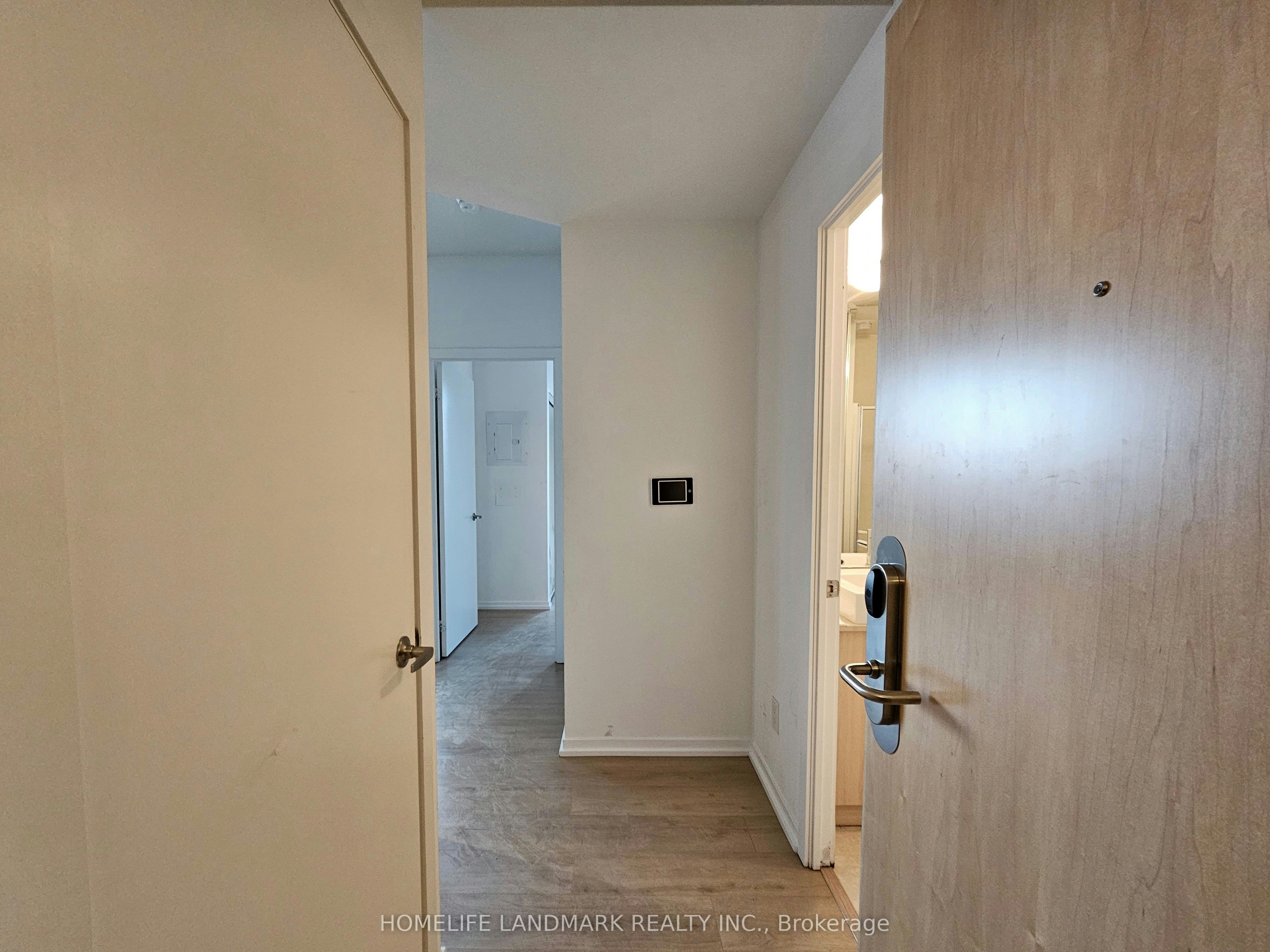 2410-55 Bremner Boulevard, Toronto, ON, M5J 0A6 - 2