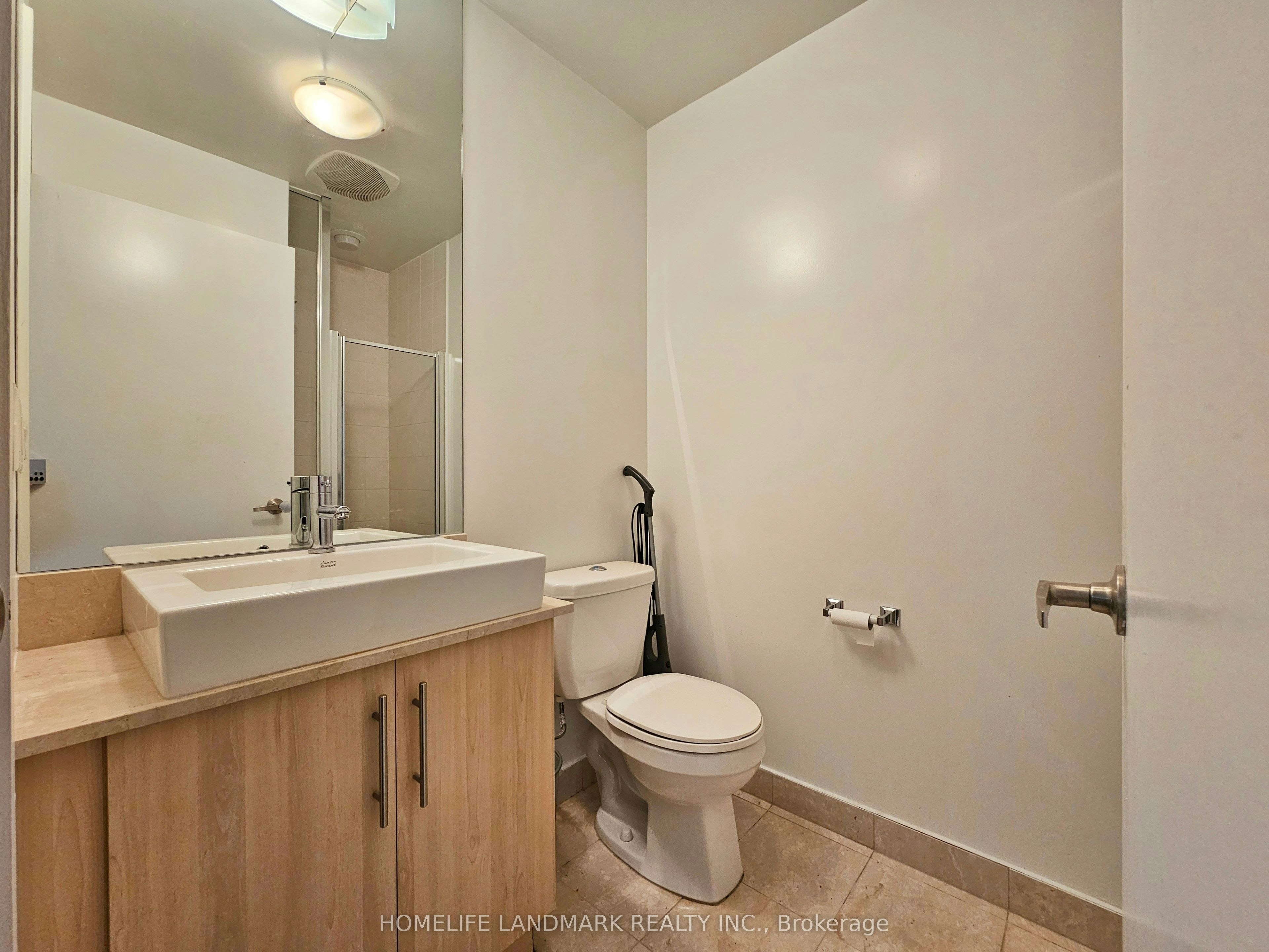 2410-55 Bremner Boulevard, Toronto, ON, M5J 0A6 - 10
