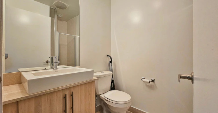 2410-55 Bremner Boulevard, Toronto, ON, M5J 0A6 - 10