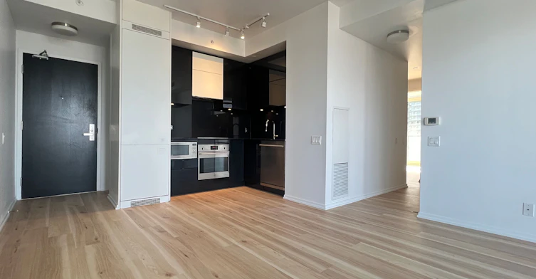 2301-125 Peter Street, Toronto, ON, M5V 2G9 - 7