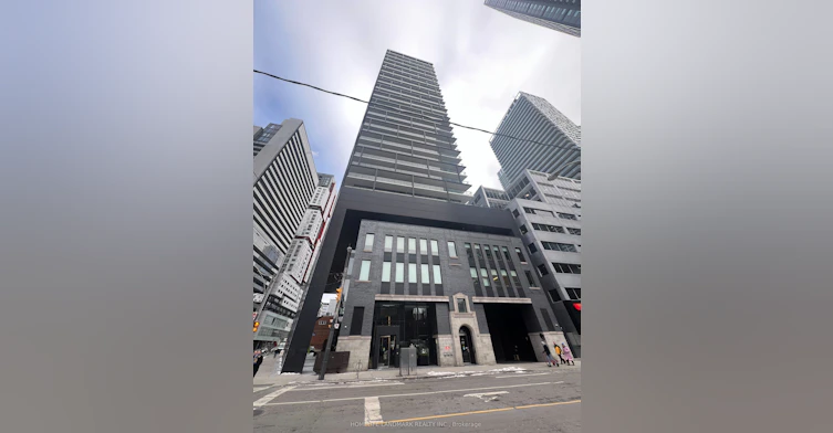 2301-125 Peter Street, Toronto, ON, M5V 2G9