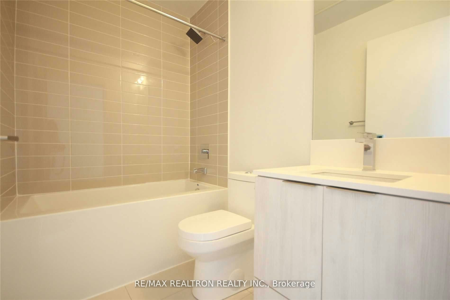 2507-181 Dundas Street E, Toronto, ON, N5A 1Z4 - 9