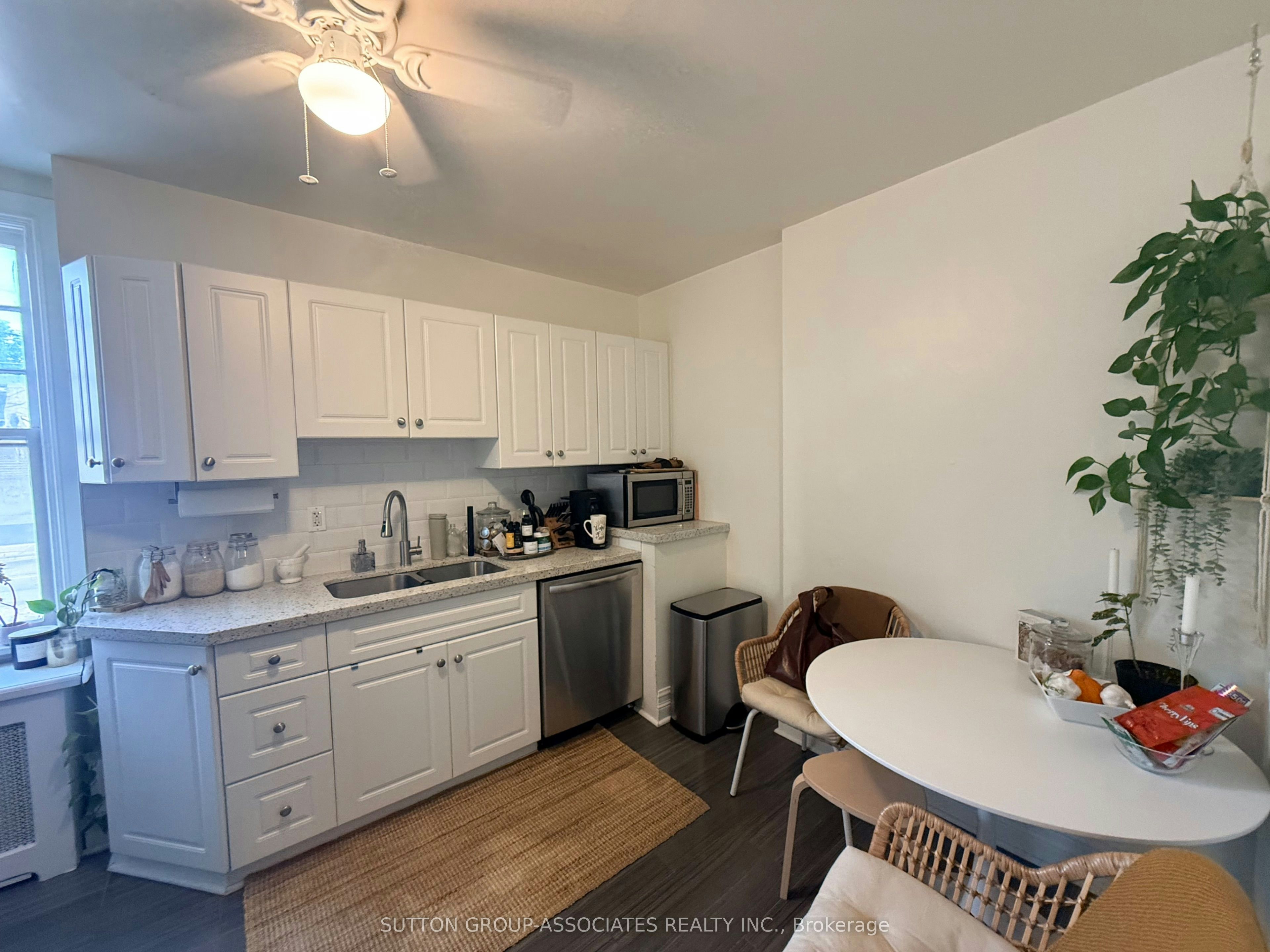 Main-184 Madison Avenue, Toronto, ON, M5R 2S5 - 4