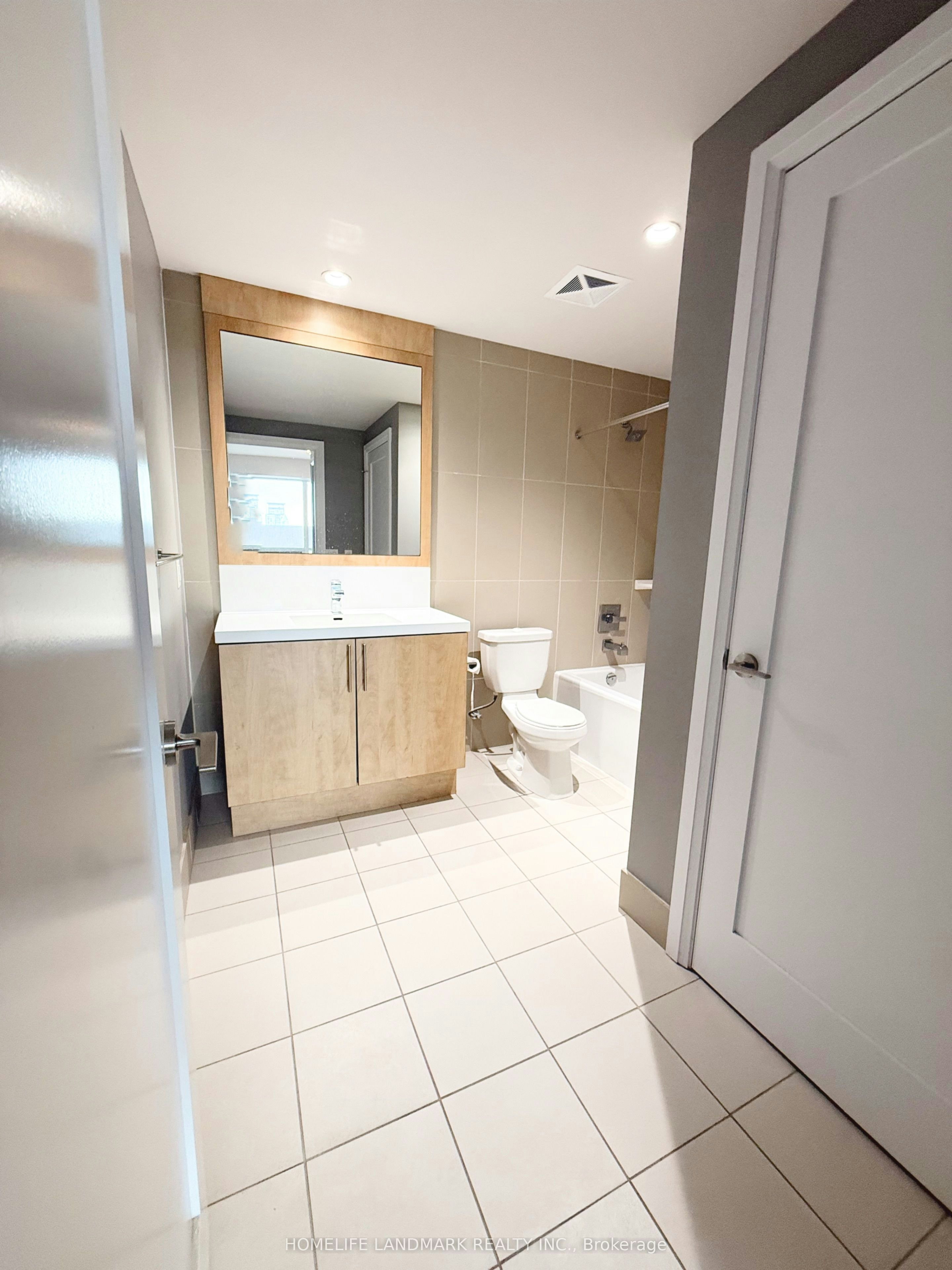 2322-5 Sheppard Avenue E, Toronto, ON, M2N 0G4 - 4
