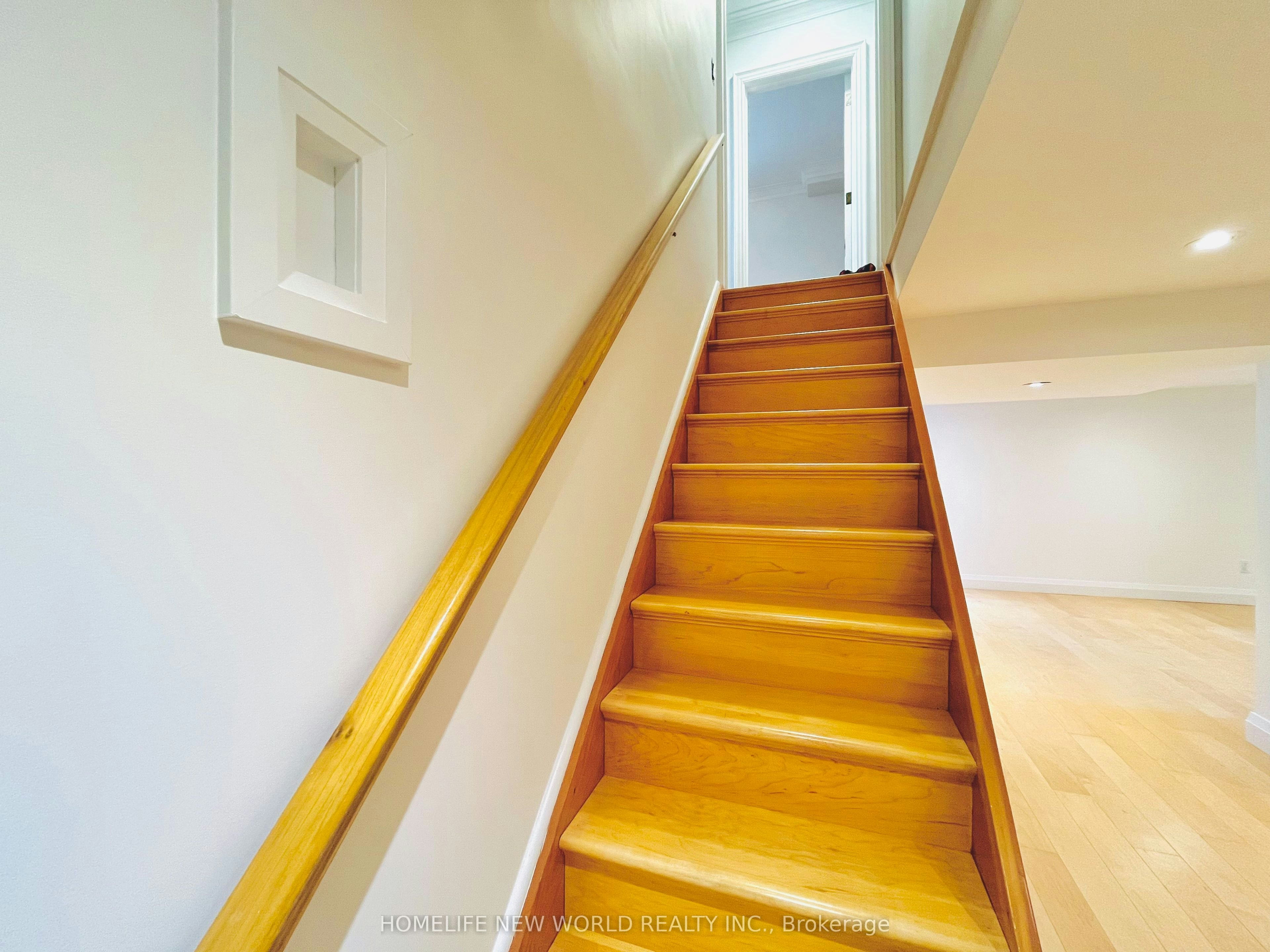 BSMT-121 Kingsdale Avenue, Toronto, ON, M2N 3W5 - 13