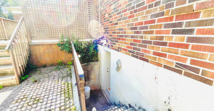 BSMT-121 Kingsdale Avenue, Toronto, ON, M2N 3W5 - 3