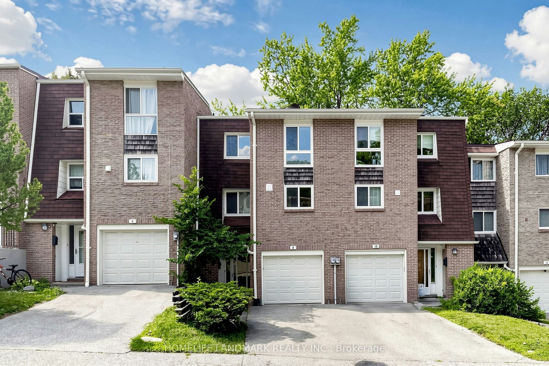 8 Rusty Crest Way, Toronto, ON, M2J 2Y4