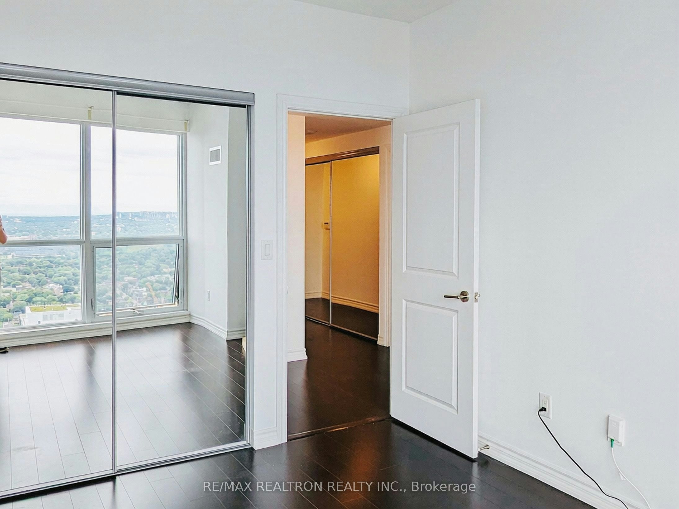 5207-386 Yonge Street, Toronto, ON, M5B 0A5 - 9