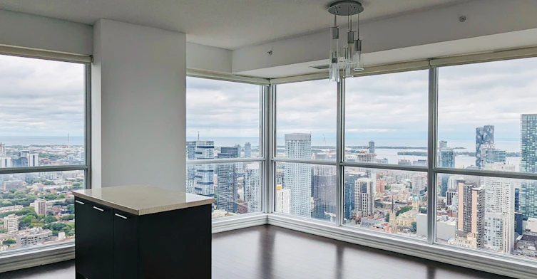 5207-386 Yonge Street, Toronto, ON, M5B 0A5 - 5