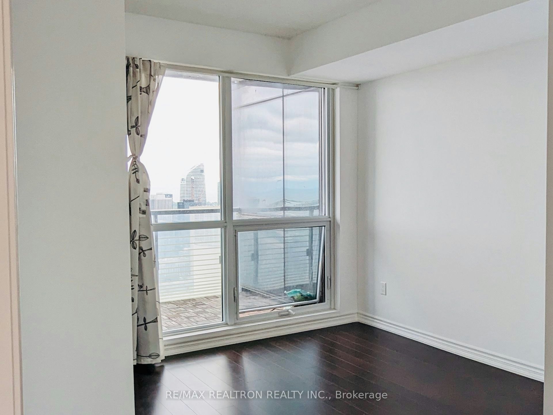 5207-386 Yonge Street, Toronto, ON, M5B 0A5 - 8