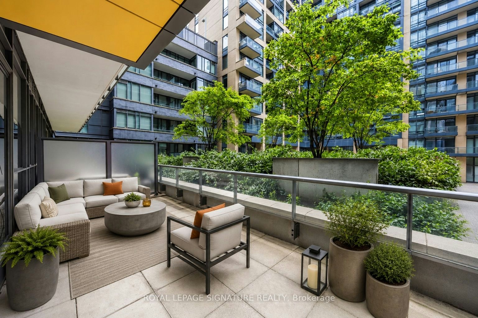 202-8 Charlotte Street, Toronto, ON, M5V 0K4 - 27