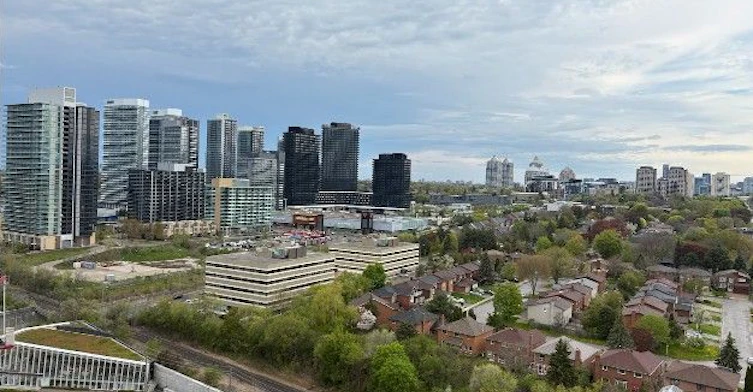 1910-29 Green Trail Court, Toronto, ON, M2K 0J9 - 19
