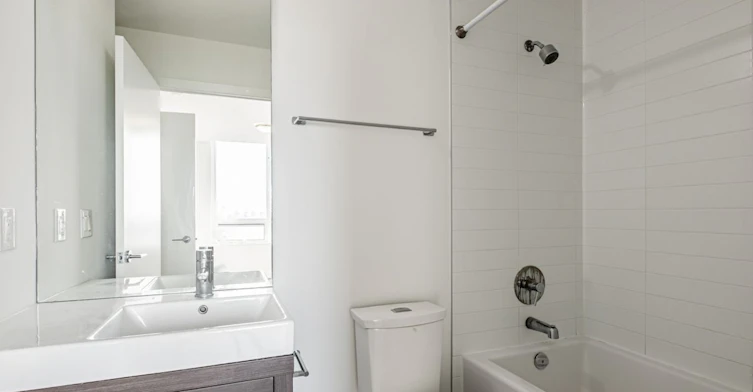 2008-70 Forest Manor Road, Toronto, ON, M2J 0A9 - 25