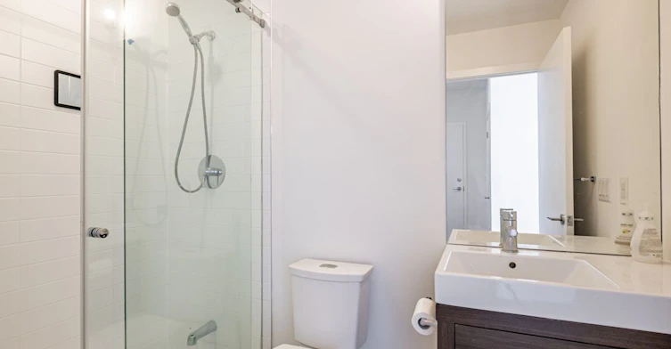 2008-70 Forest Manor Road, Toronto, ON, M2J 0A9 - 7