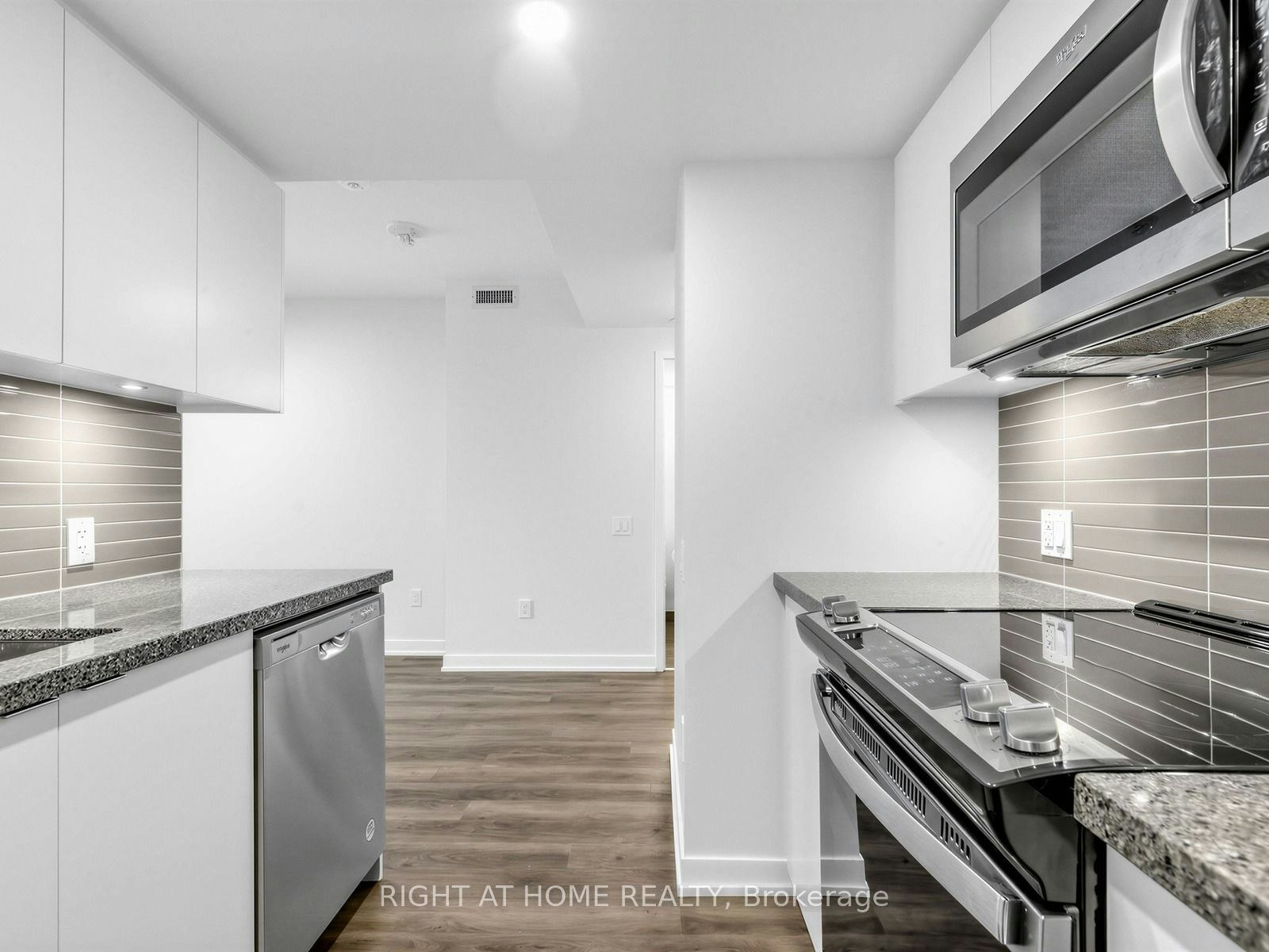 423-500 Wilson Avenue, Toronto, ON, M3H 0E5 - 6