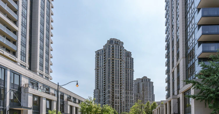 1424-80 Harrison Garden Boulevard, Toronto, ON, M2N 7E3