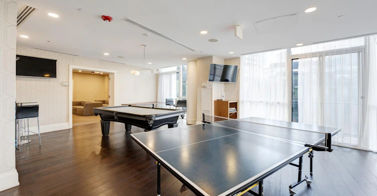 802-20 Bruyeres Mews, Toronto, ON, M5V 0G8 - 10