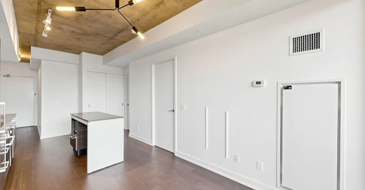 512-1030 King Street W, Toronto, ON, M6K 3N3 - 10