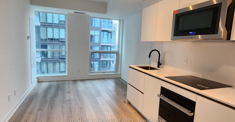 2805-327 King Street W, Toronto, ON, M5V 0W7 - 2