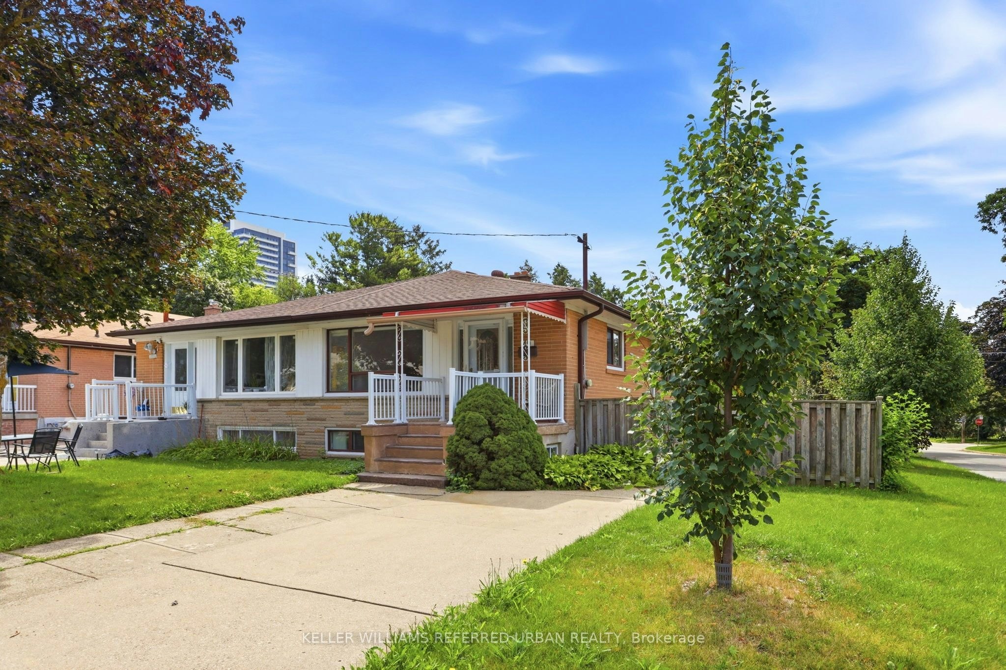 49 Santa Barbara Road, Toronto, ON, M2N 2C1