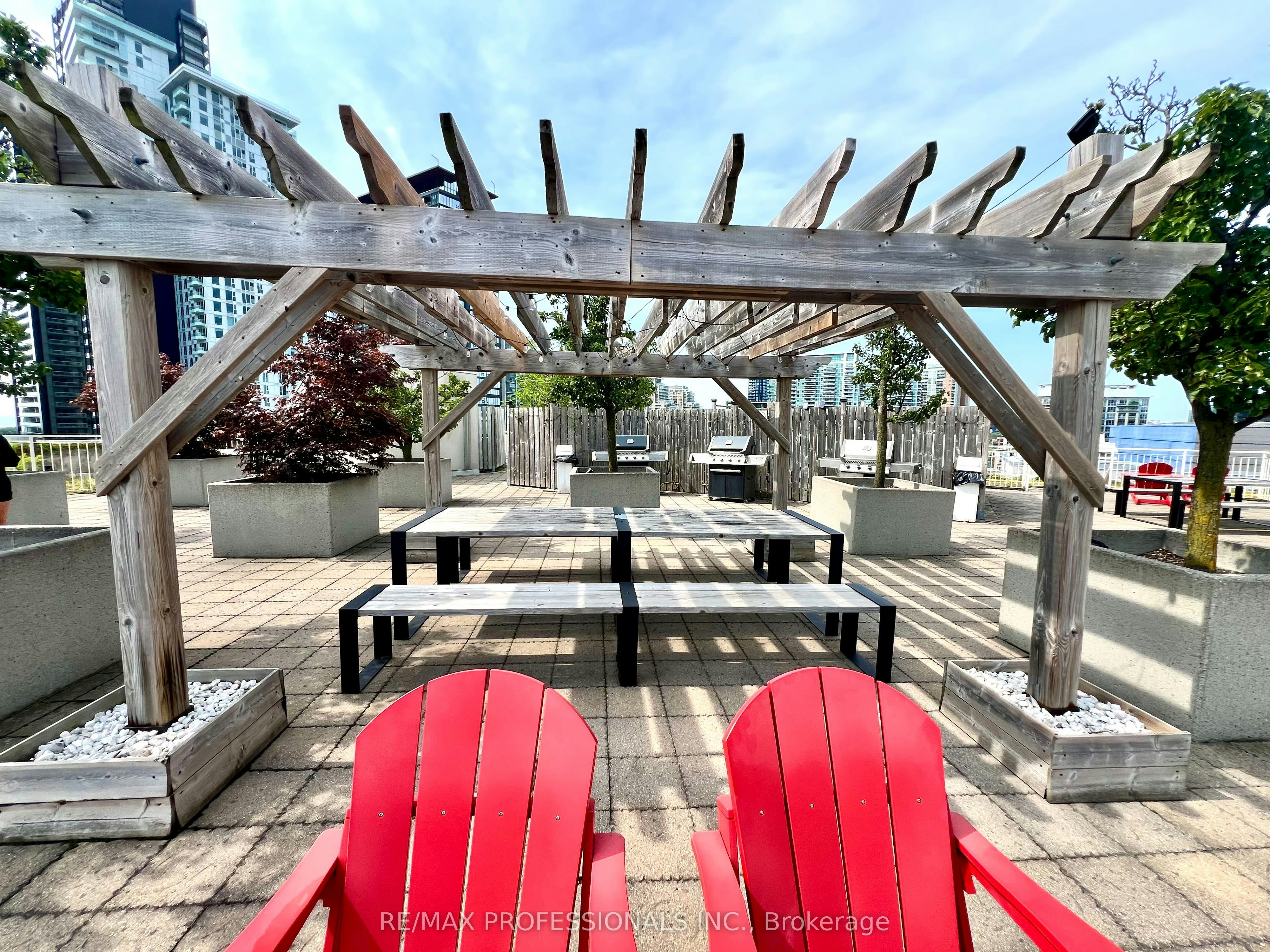 607-18 Stafford Street, Toronto, ON, M5V 3W4 - 21