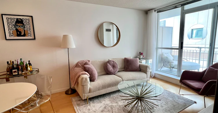 607-18 Stafford Street, Toronto, ON, M5V 3W4 - 3