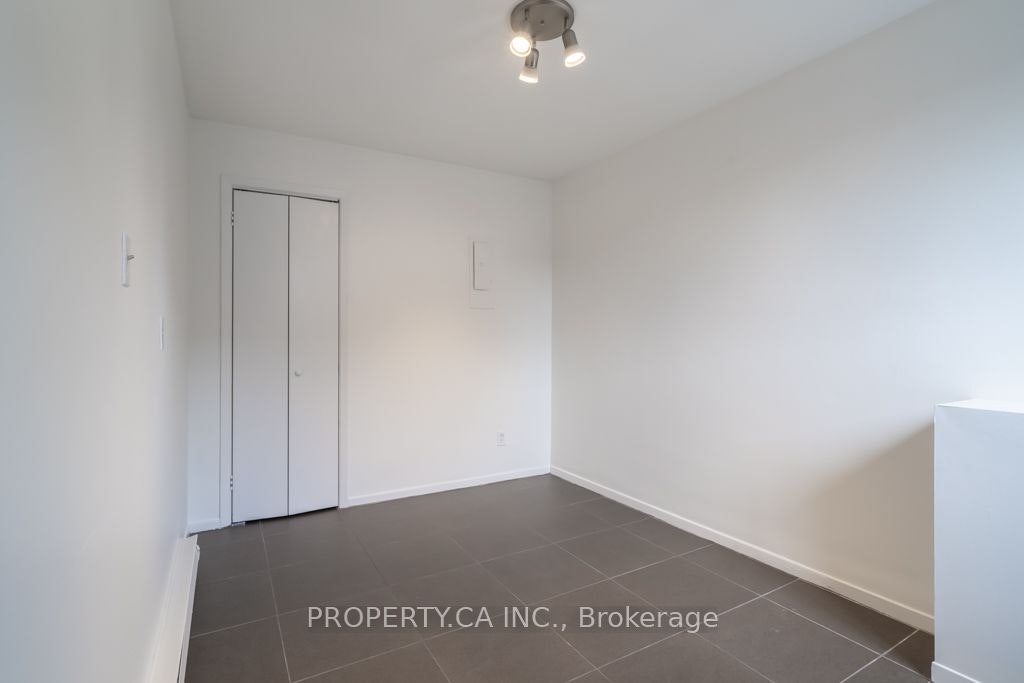 2-3-281 Augusta Avenue, Toronto, ON, M5T 2L7 - 7