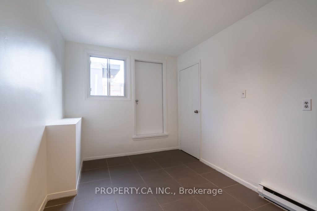 2-3-281 Augusta Avenue, Toronto, ON, M5T 2L7 - 8