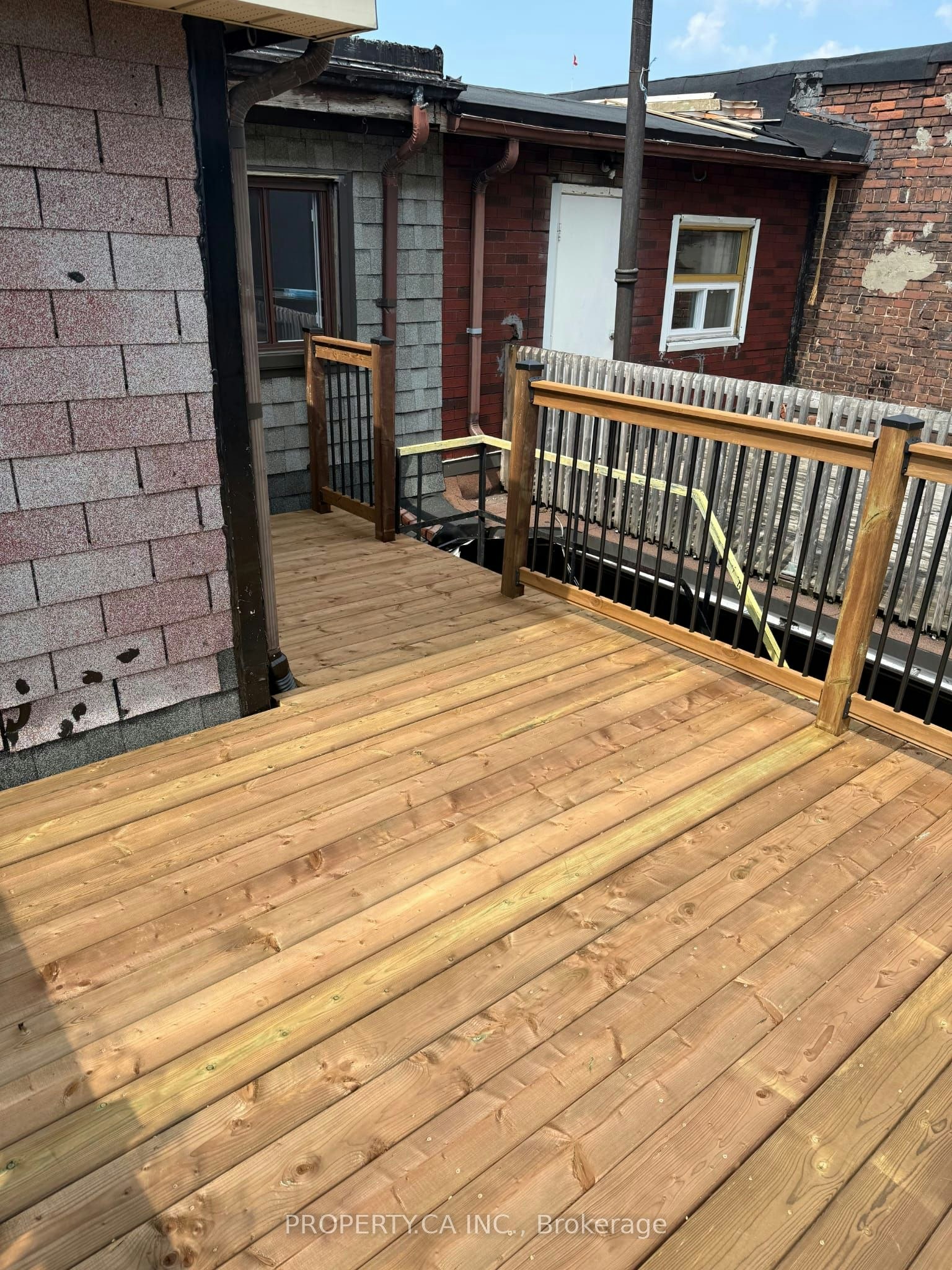 2-3-281 Augusta Avenue, Toronto, ON, M5T 2L7 - 12