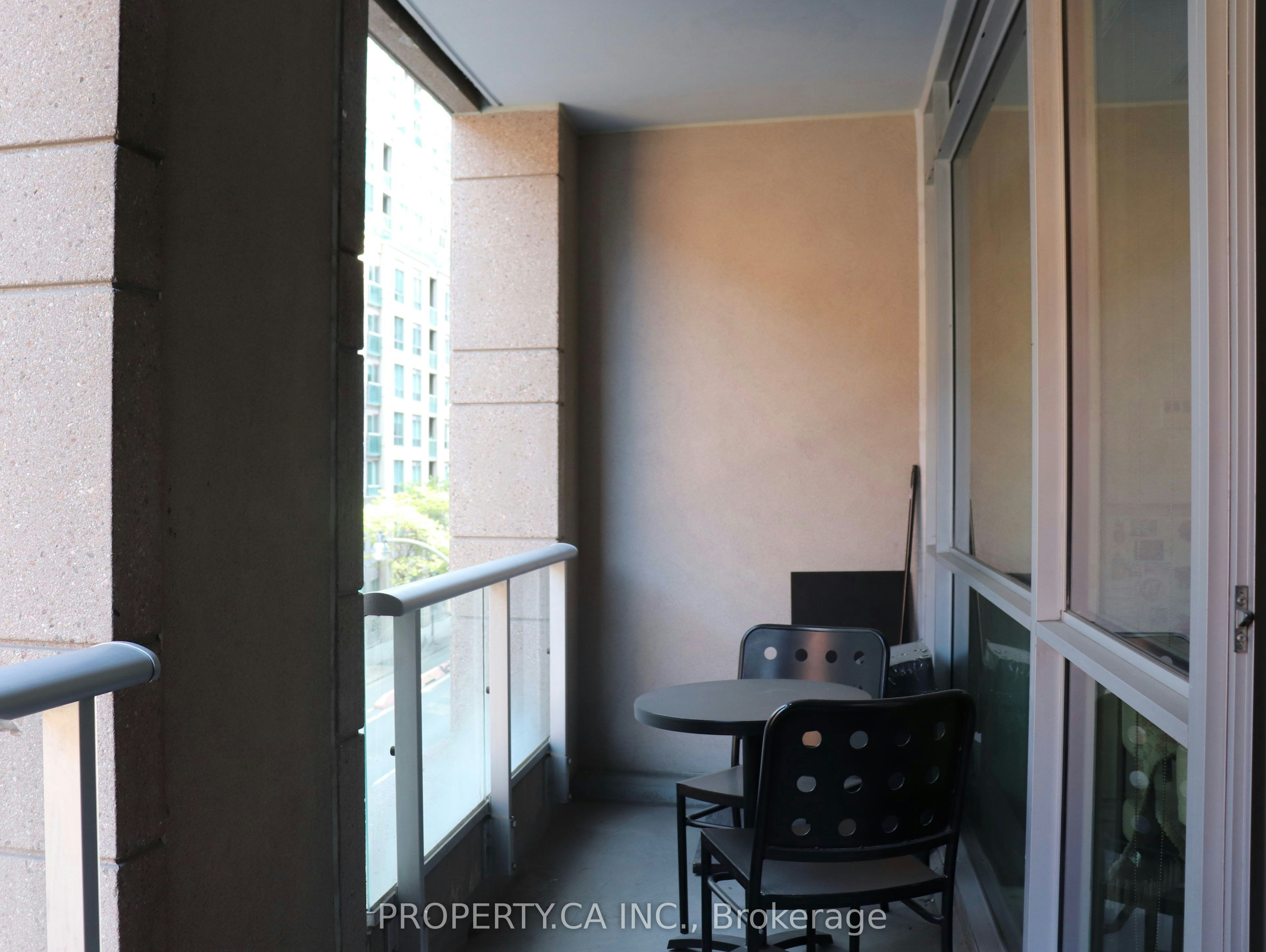 318-199 Richmond Street, Toronto, ON, M5V 0H4 - 10