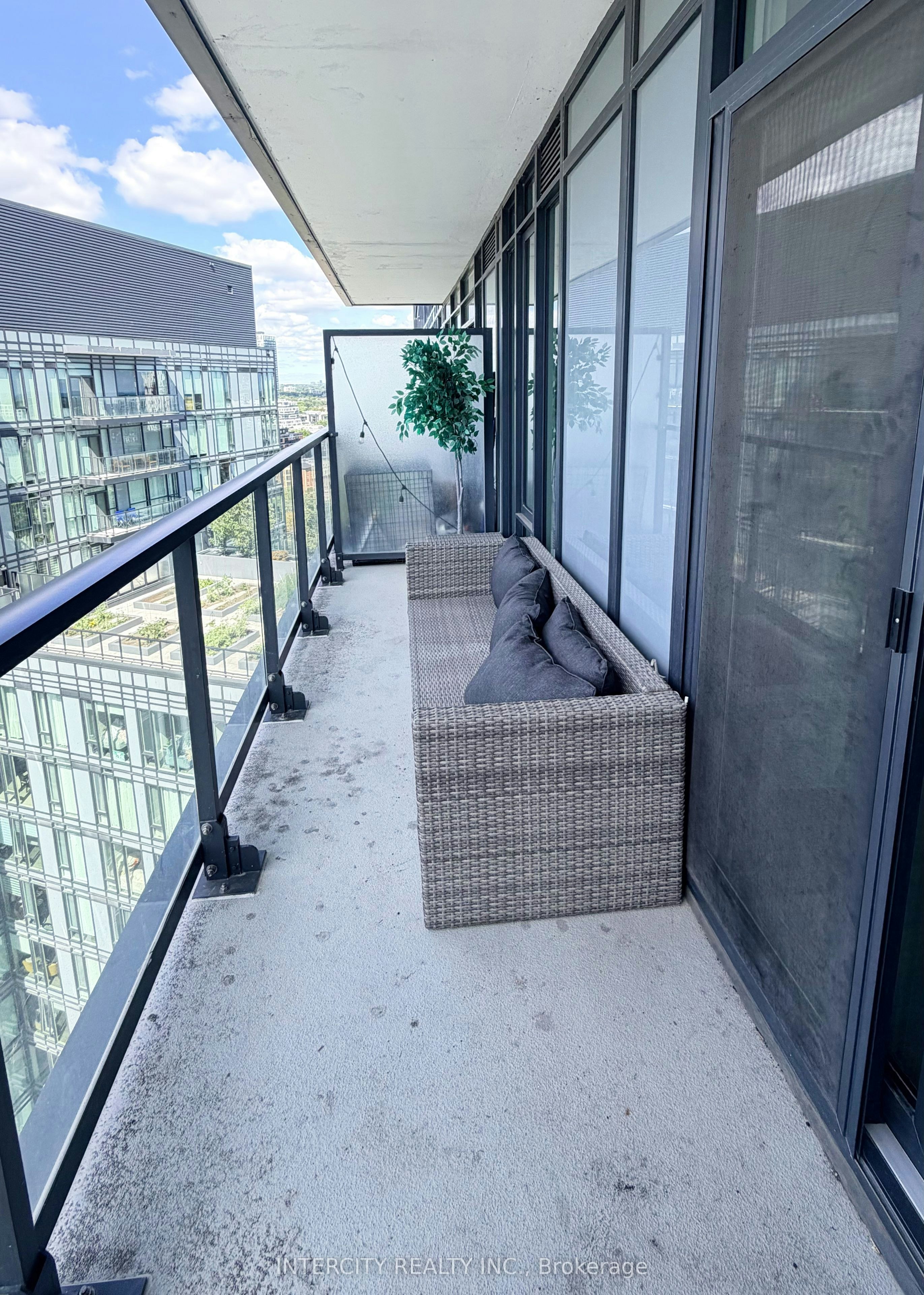 1910-48 Power Street, Toronto, ON, M5A 3A6 - 11