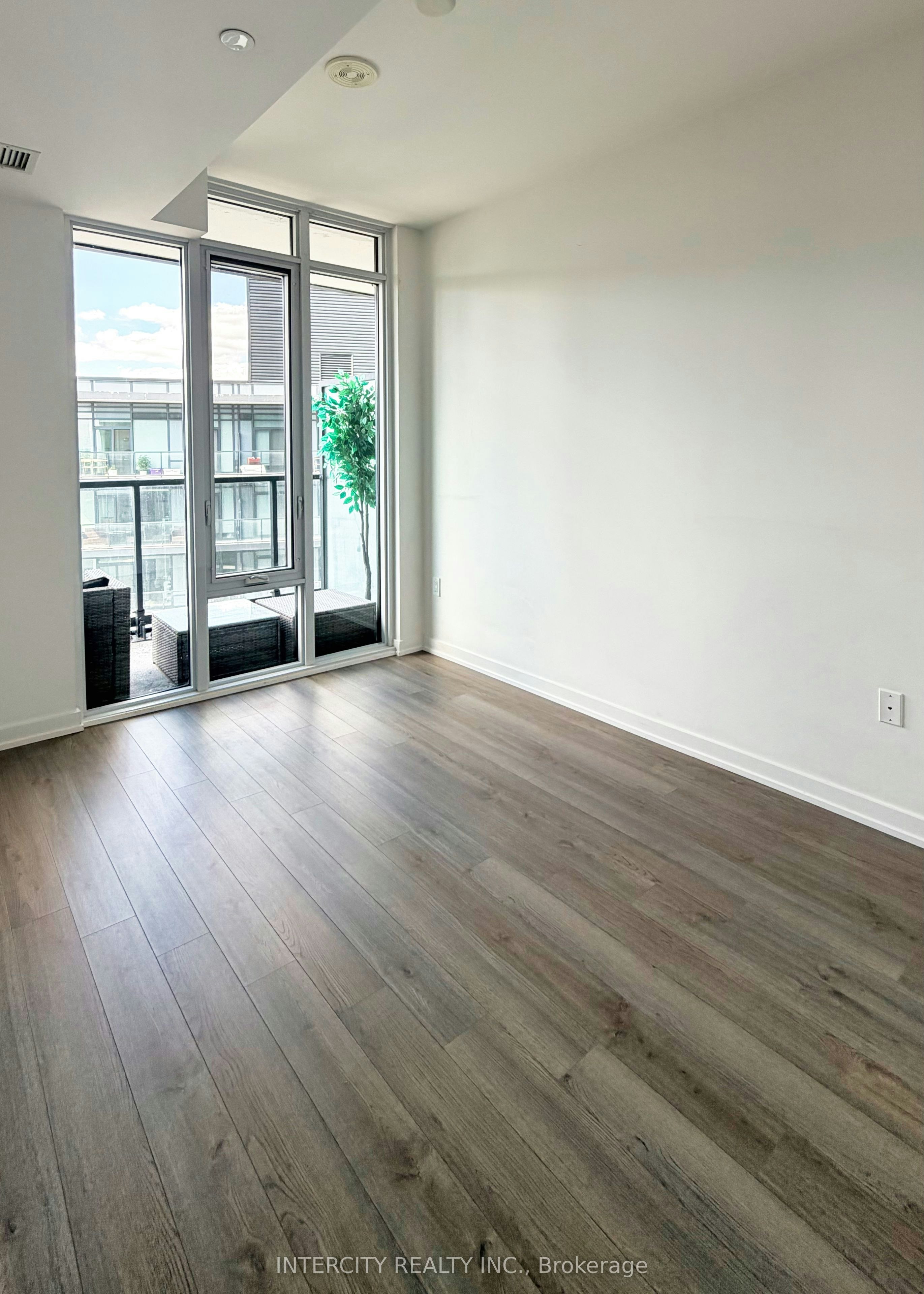 1910-48 Power Street, Toronto, ON, M5A 3A6 - 5