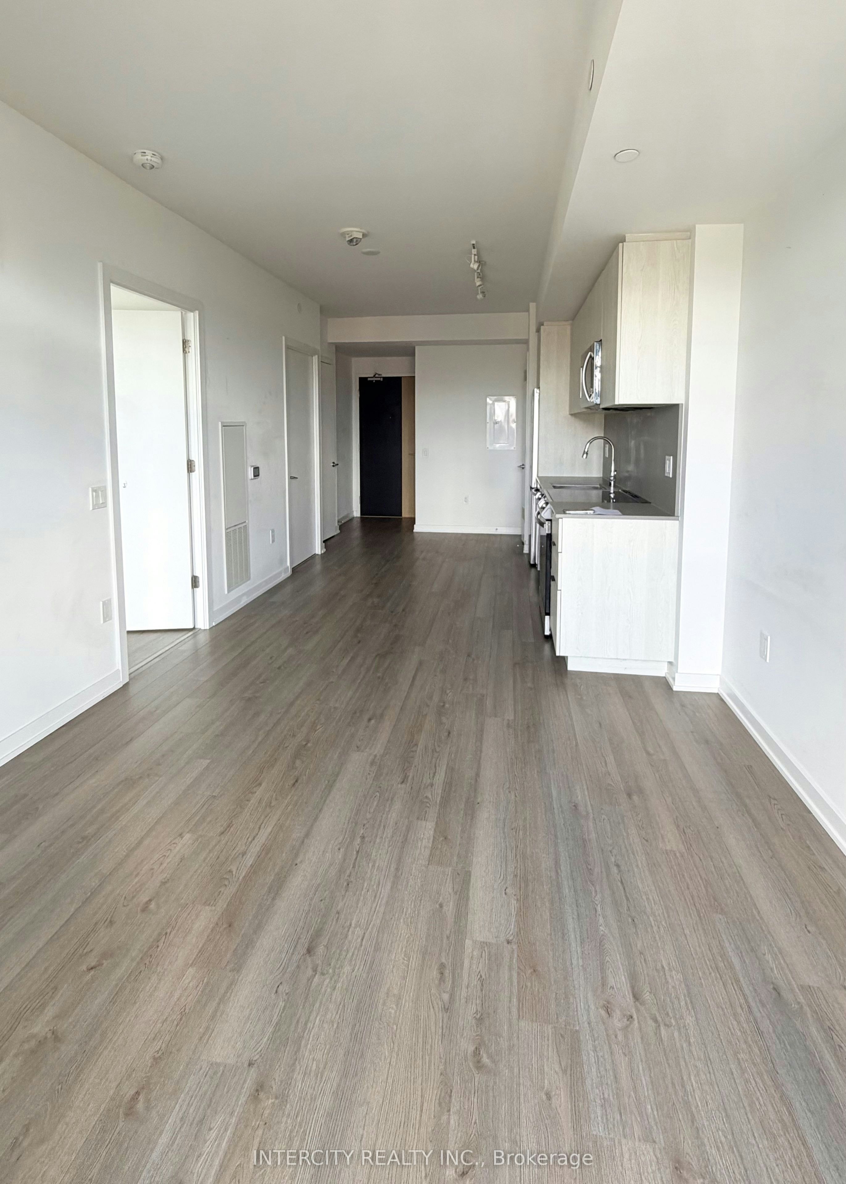 1910-48 Power Street, Toronto, ON, M5A 3A6 - 4