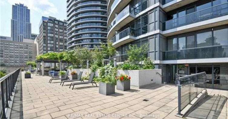 1611-25 Carlton Street, Toronto, ON, M5B 1L4 - 19