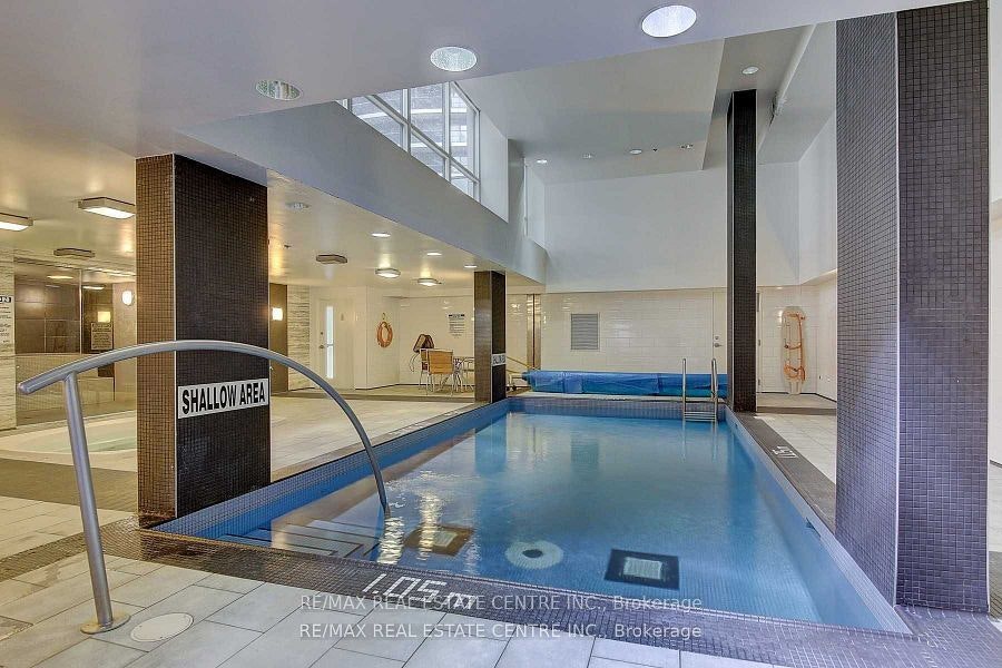 1611-25 Carlton Street, Toronto, ON, M5B 1L4 - 15