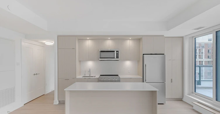 1739-20 Inn ON The Park Drive, Toronto, ON, M3C 0P8 - 6