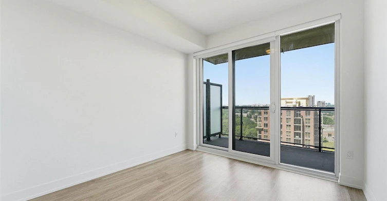 1739-20 Inn ON The Park Drive, Toronto, ON, M3C 0P8 - 9