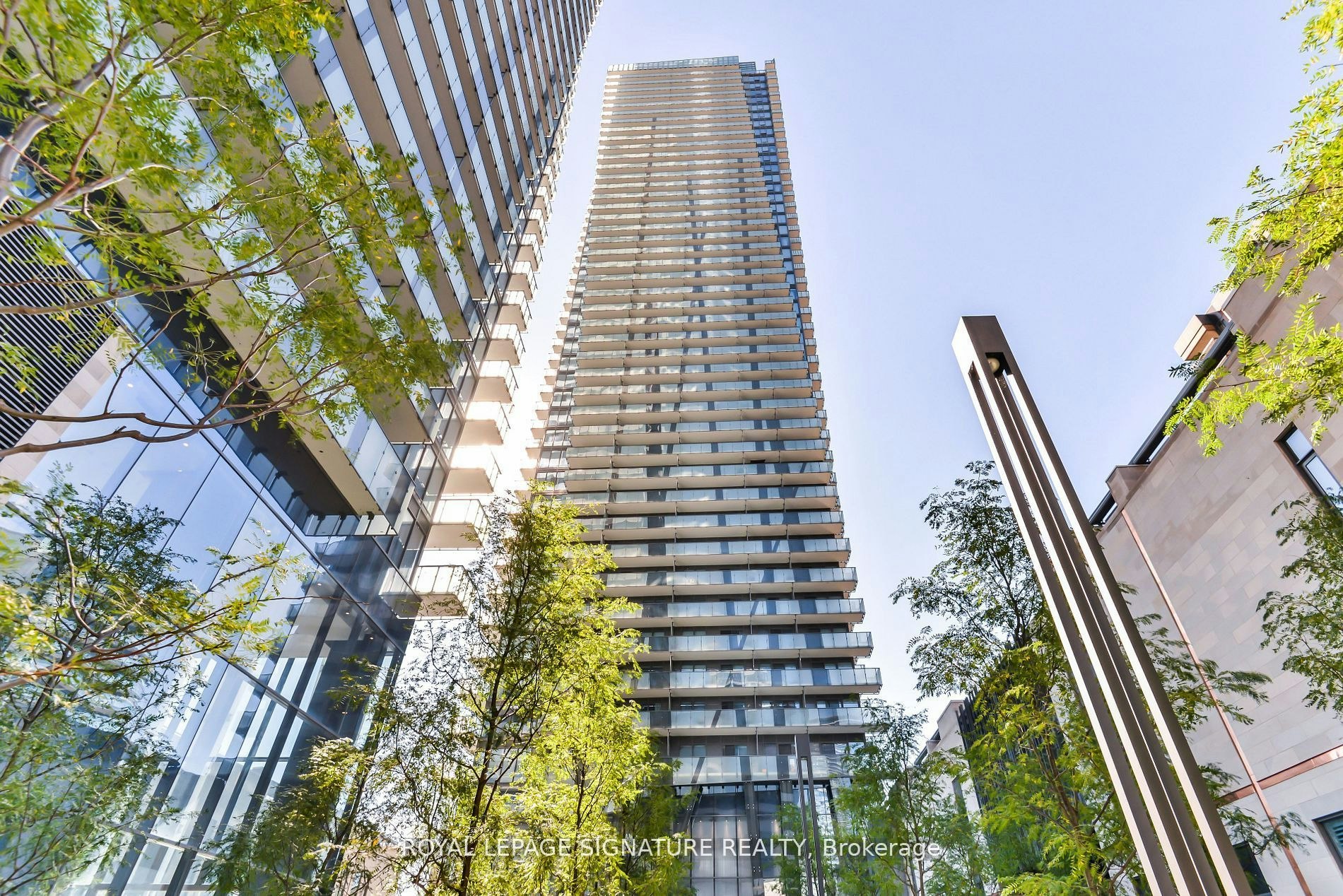 4002-65 St Mary Street, Toronto, ON, M5S 0A6