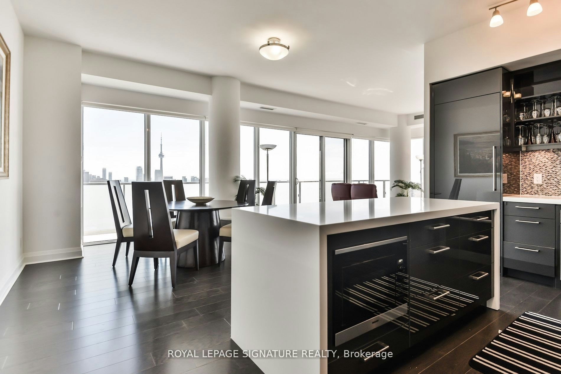 4002-65 St Mary Street, Toronto, ON, M5S 0A6 - 4