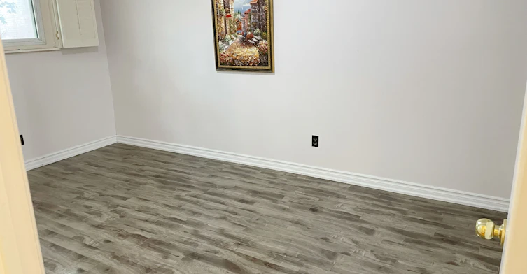 Main Floor-47 Clancy Drive, Toronto, ON, M2J 2V7 - 11