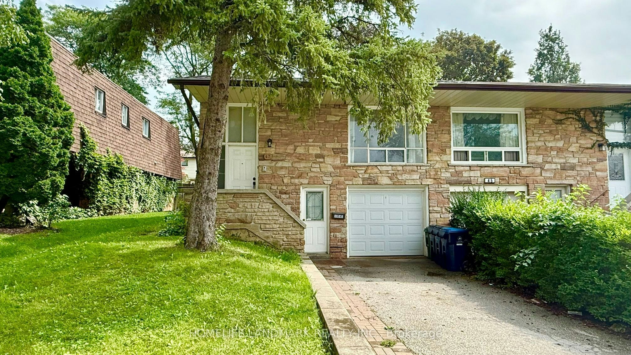 Main Floor-47 Clancy Drive, Toronto, ON, M2J 2V7
