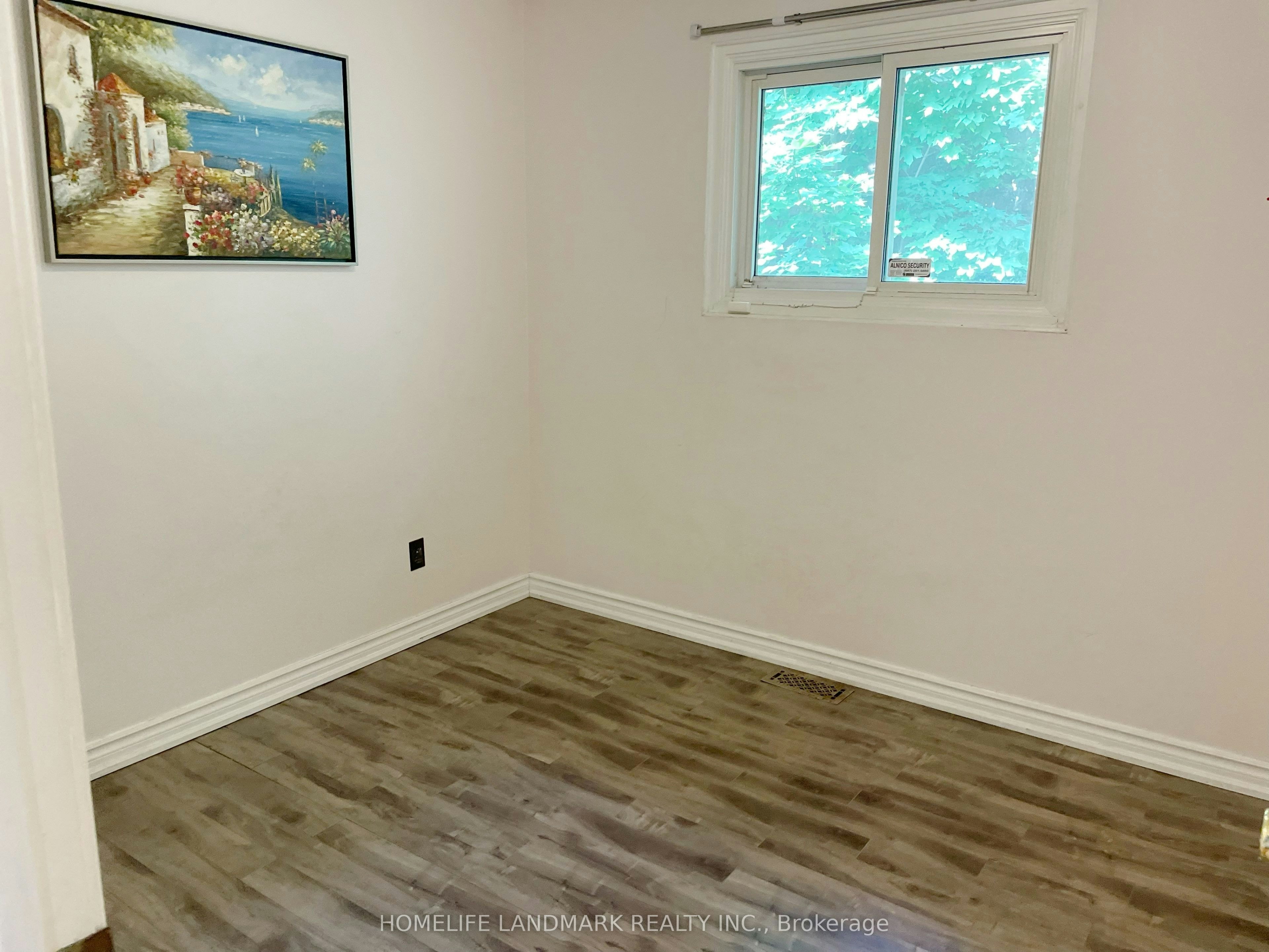 Main Floor-47 Clancy Drive, Toronto, ON, M2J 2V7 - 12
