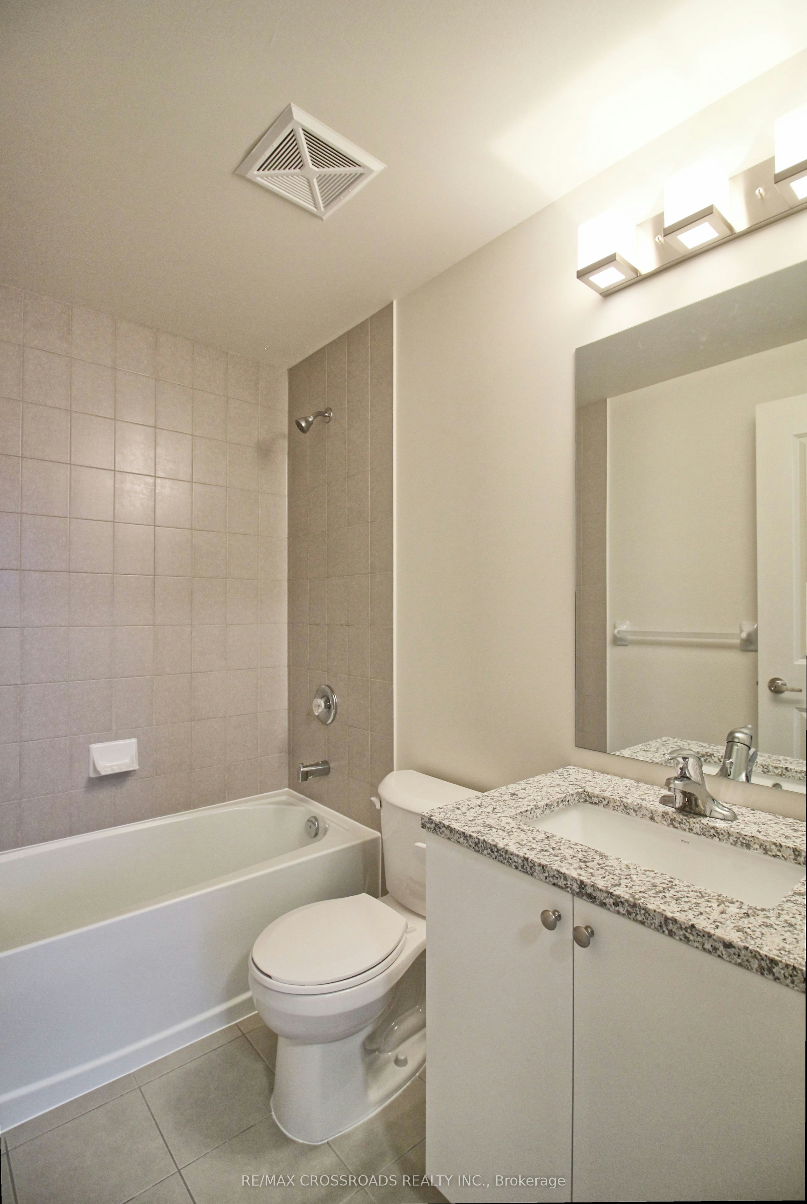 703-4955 Yonge Street, Toronto, ON, M2N 0L8 - 11