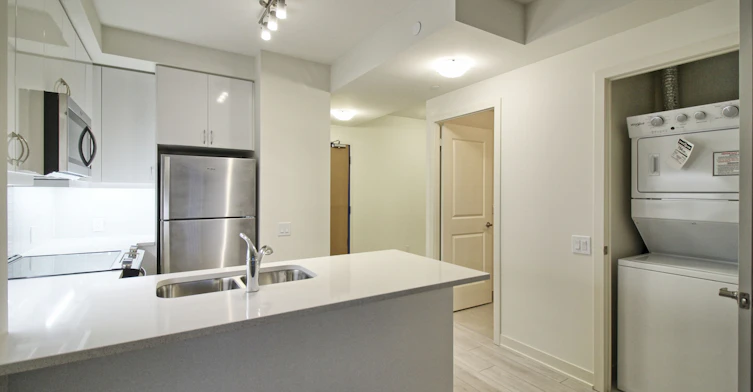 703-4955 Yonge Street, Toronto, ON, M2N 0L8 - 5